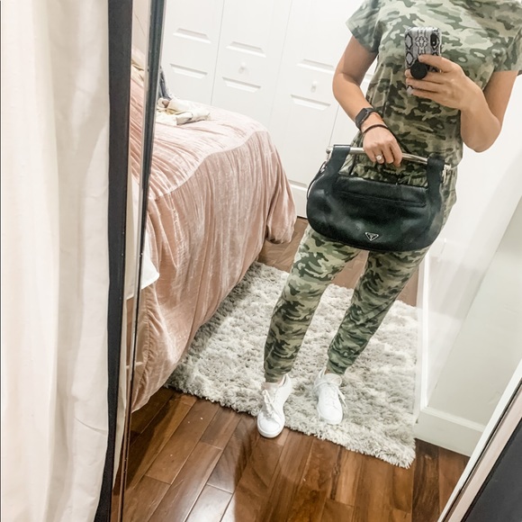 Prada Handbags - Vintage Prada Leather Milano Dal 1913 Bar Bag